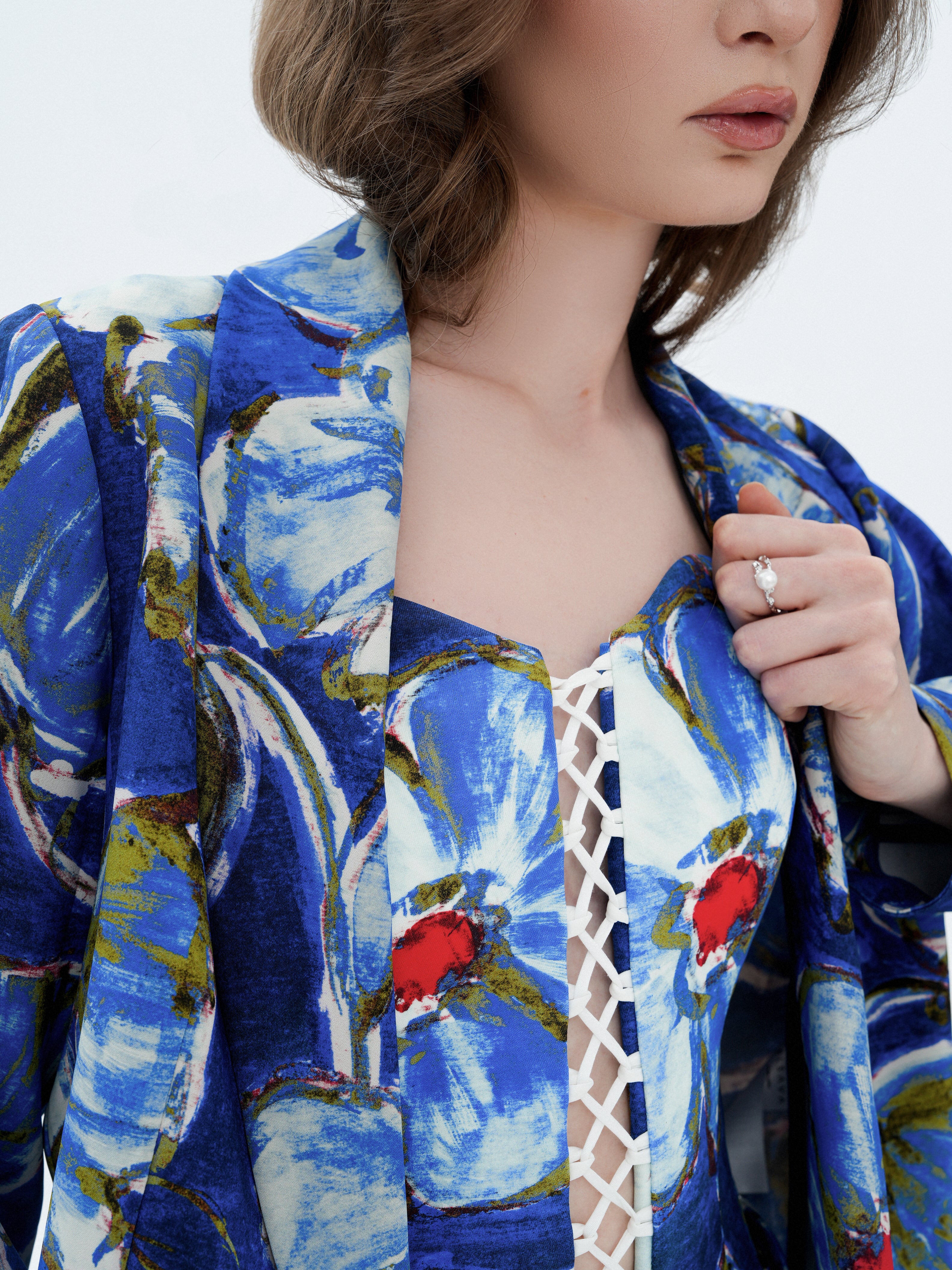 BLUE OF SILENCE ELSAVA JACKET